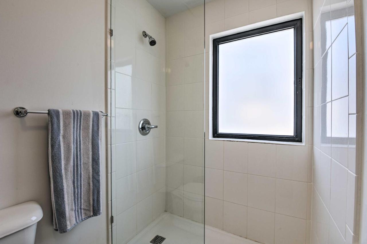 Downtown Saugatuck Condo, Near Oval Beach! Extérieur photo